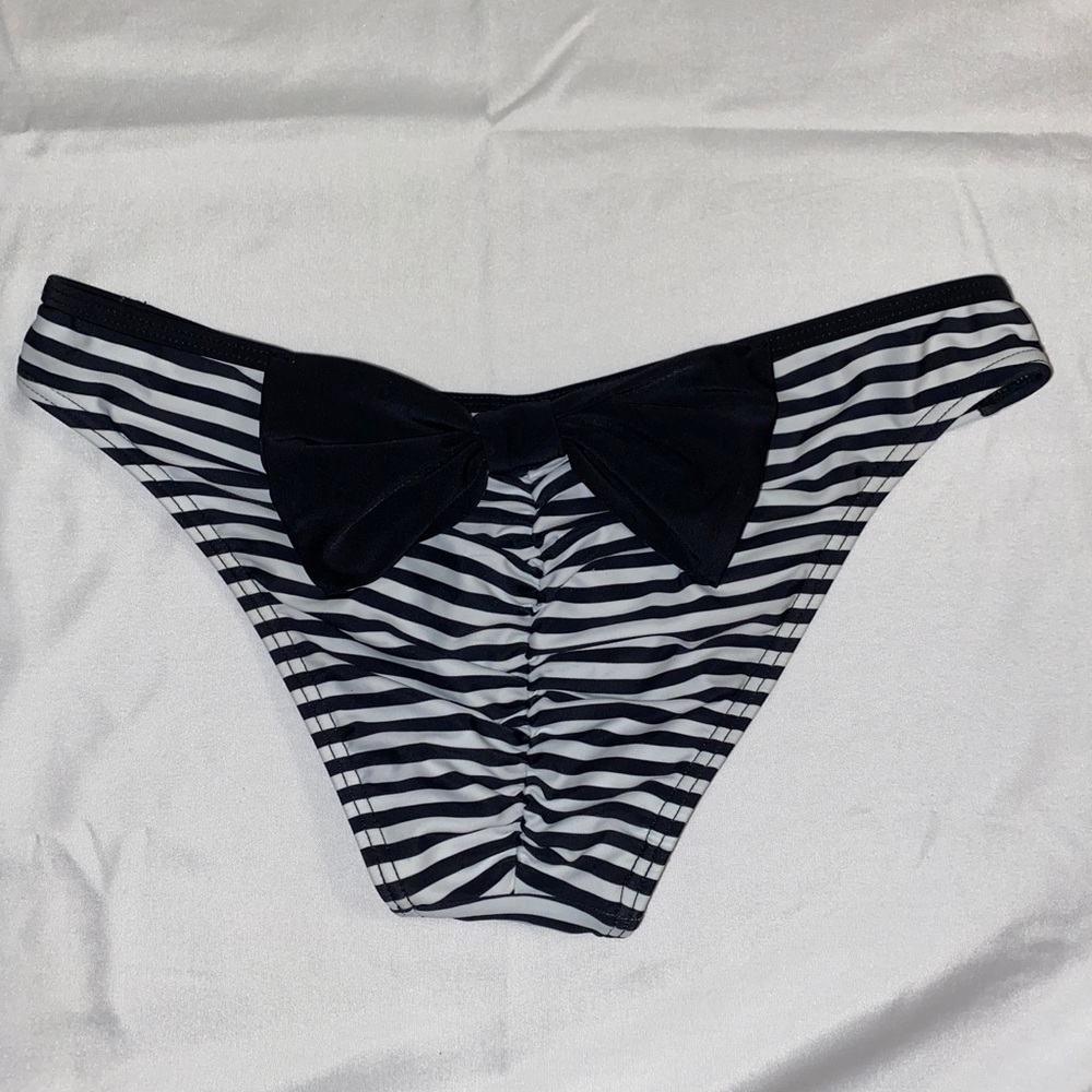 Stripped Bow Swimsuit Bottoms